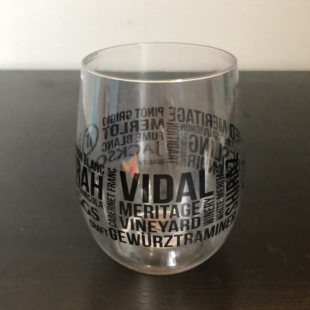 Solo plastic wine glass